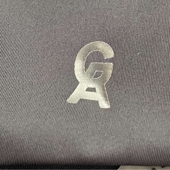 Good American Black Zip-Front Wrap Around Active Top Size 22/24 - Picture 10 of 14